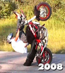 Dave LeBlanc 2008 Crushing the game with a Insane High chair scrape