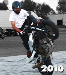 Dave LeBlanc 2010 Stretching in the Podium Circle