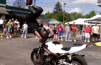 Dave LeBlanc Flips at Flint Jesters
